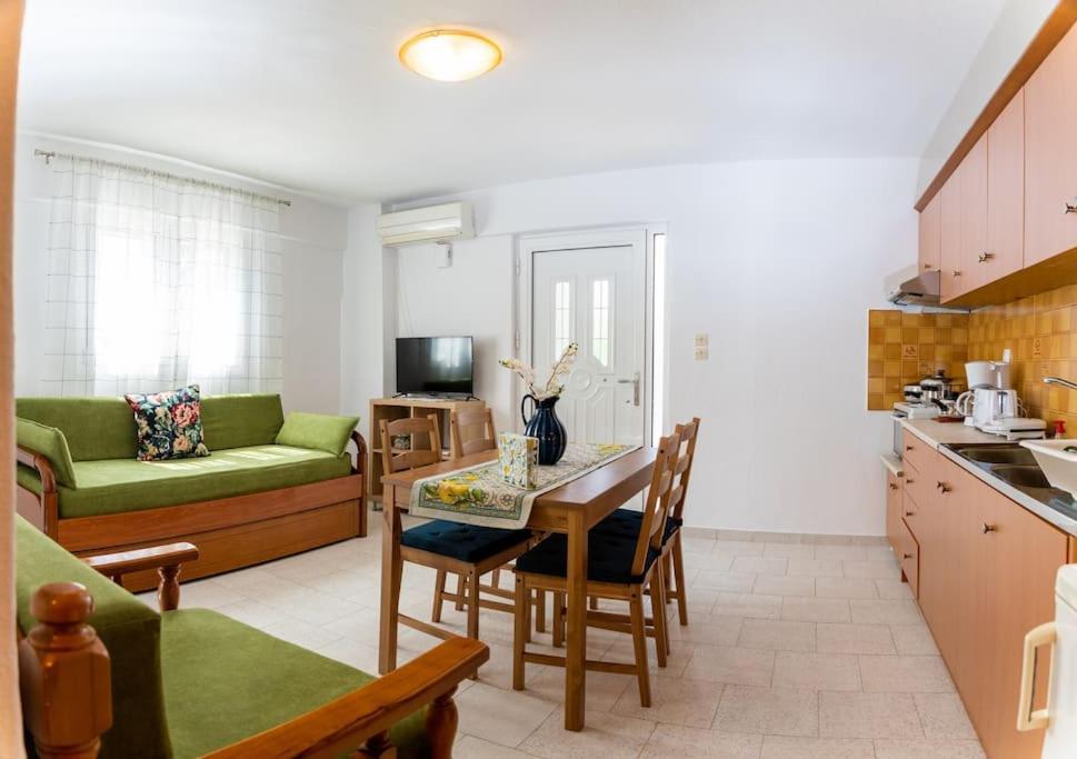 Central Little Home Kalambaka Zewnętrze zdjęcie